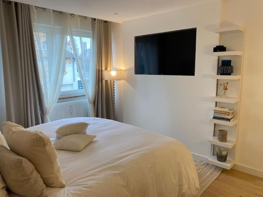 Luxury Flat Located 5 Mins From Center